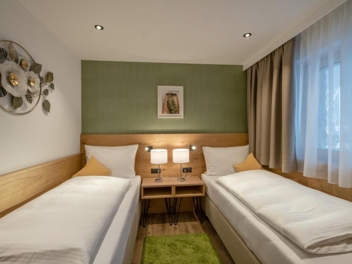 Alma Appartements 메이른호픈 외부 사진