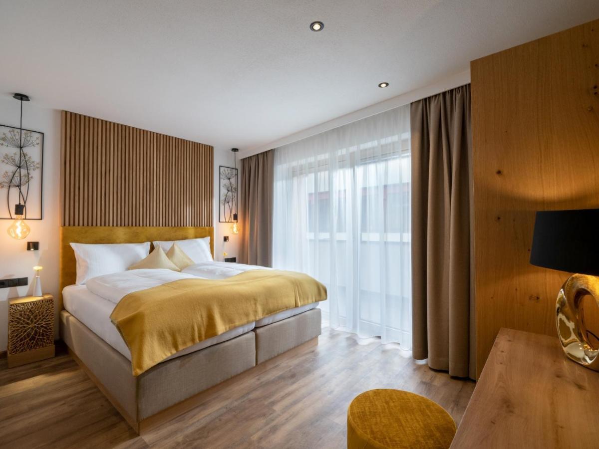 Alma Appartements 메이른호픈 외부 사진